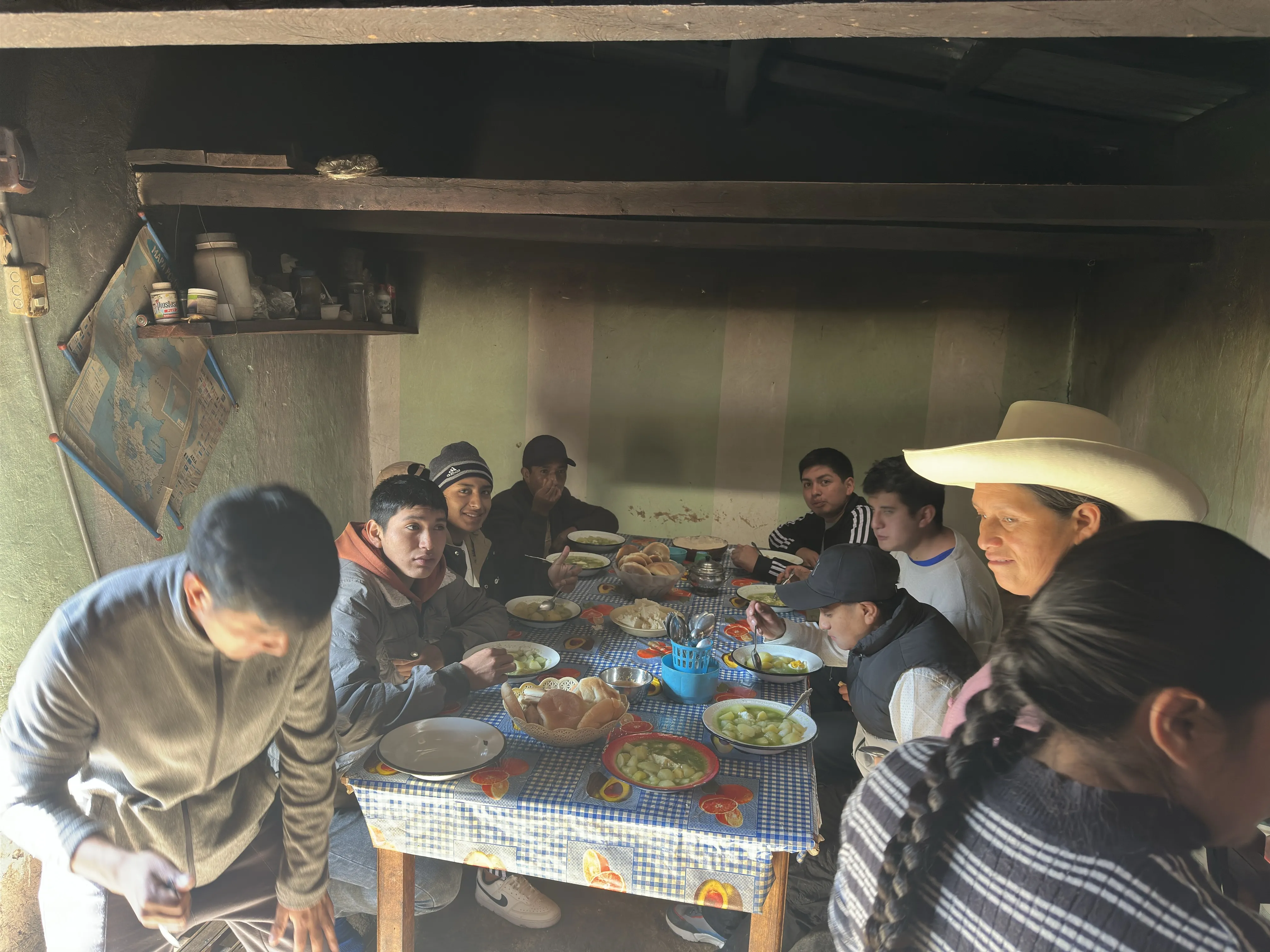 Comunidad de aquí nace en actividad